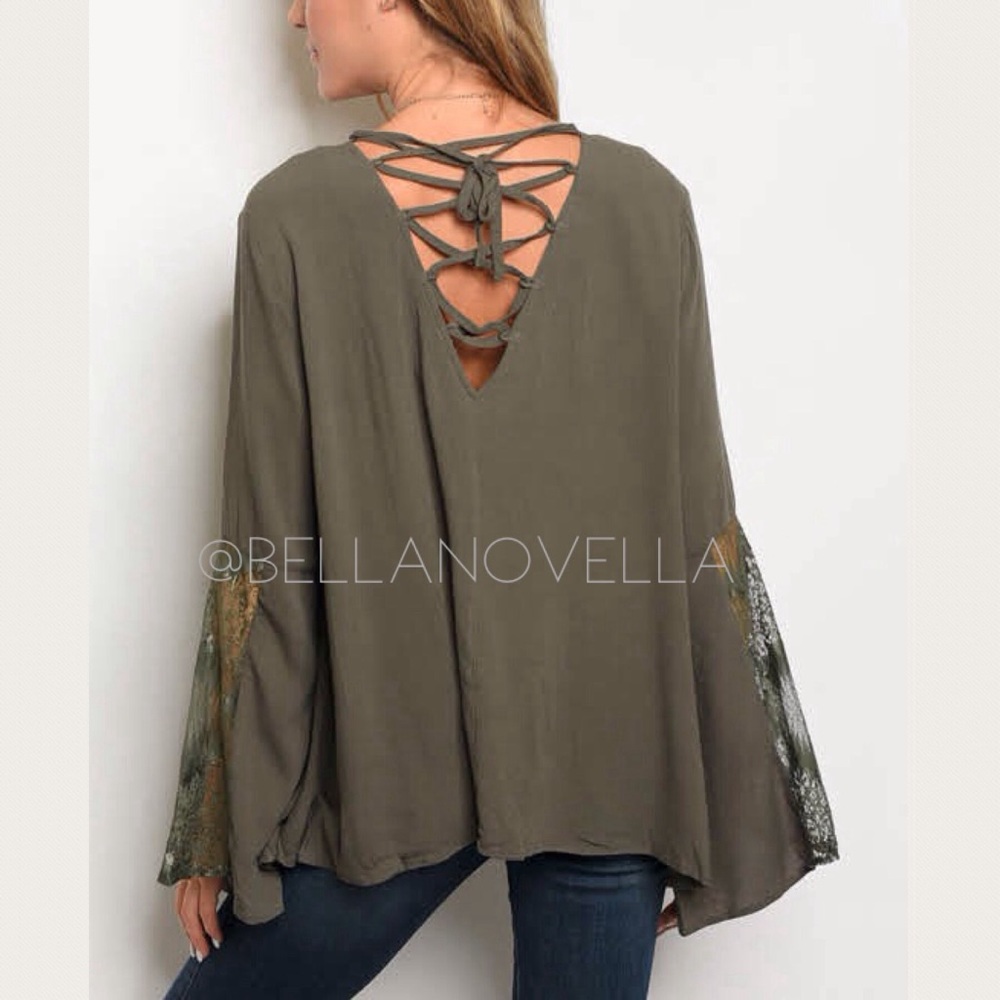 🔴 Sydney Olive Lace Up Bell Sleeve Lace Top - Picture 3 of 7